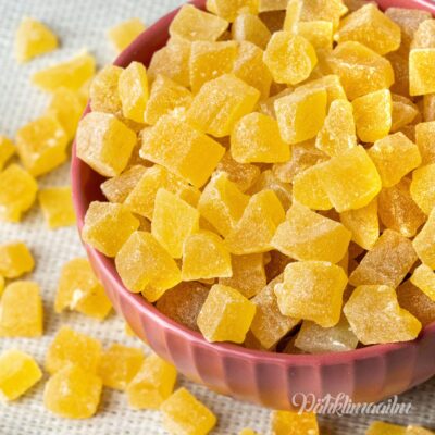 Suhkrustatud kollast värvi kuivatatud papaia kuubikud, 1 kg