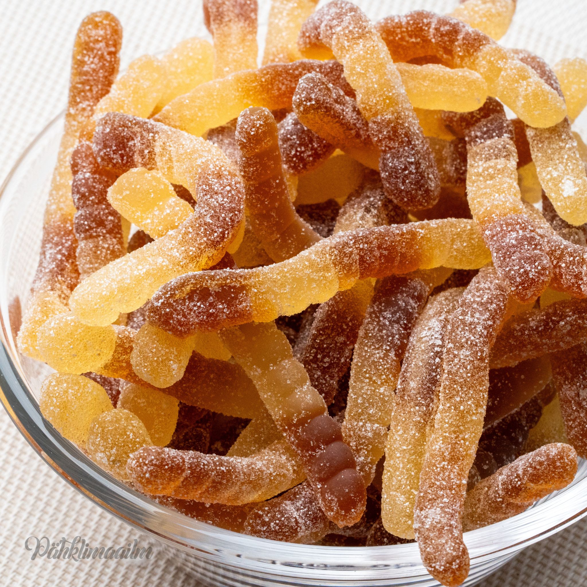 Kummikommid Koola maitselised suhkrutatud ussikesed, 1 kg