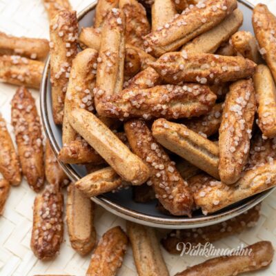 Krõbedad keedutaina pulgad kaneeliga, 500 g